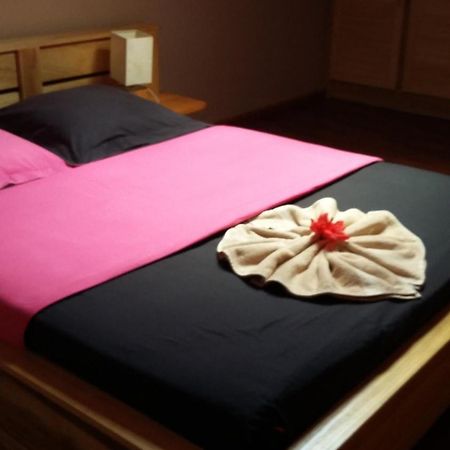 Le Colibri Bed & Breakfast Le Dix-Septieme Cameră foto