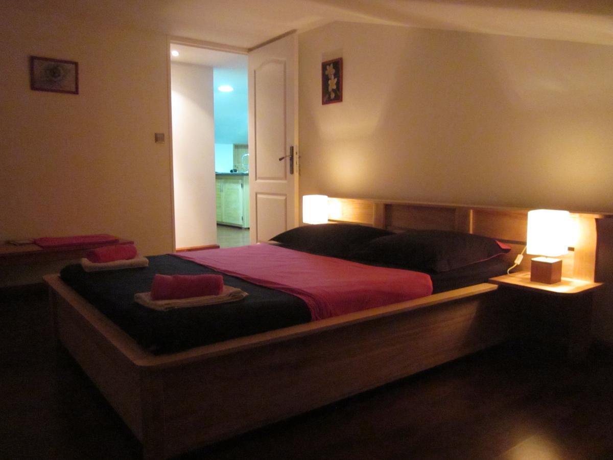Le Colibri Bed & Breakfast Le Dix-Septieme Exterior foto