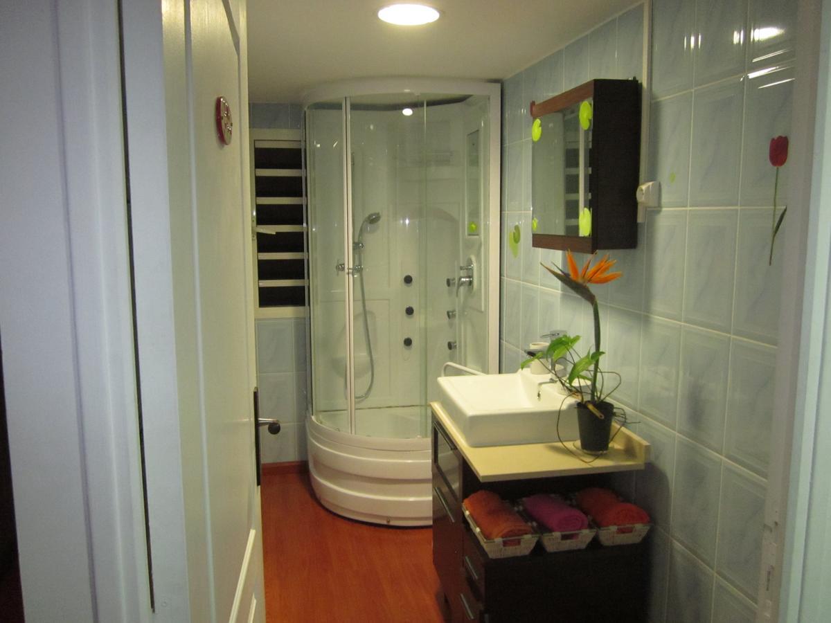 Le Colibri Bed & Breakfast Le Dix-Septieme Exterior foto