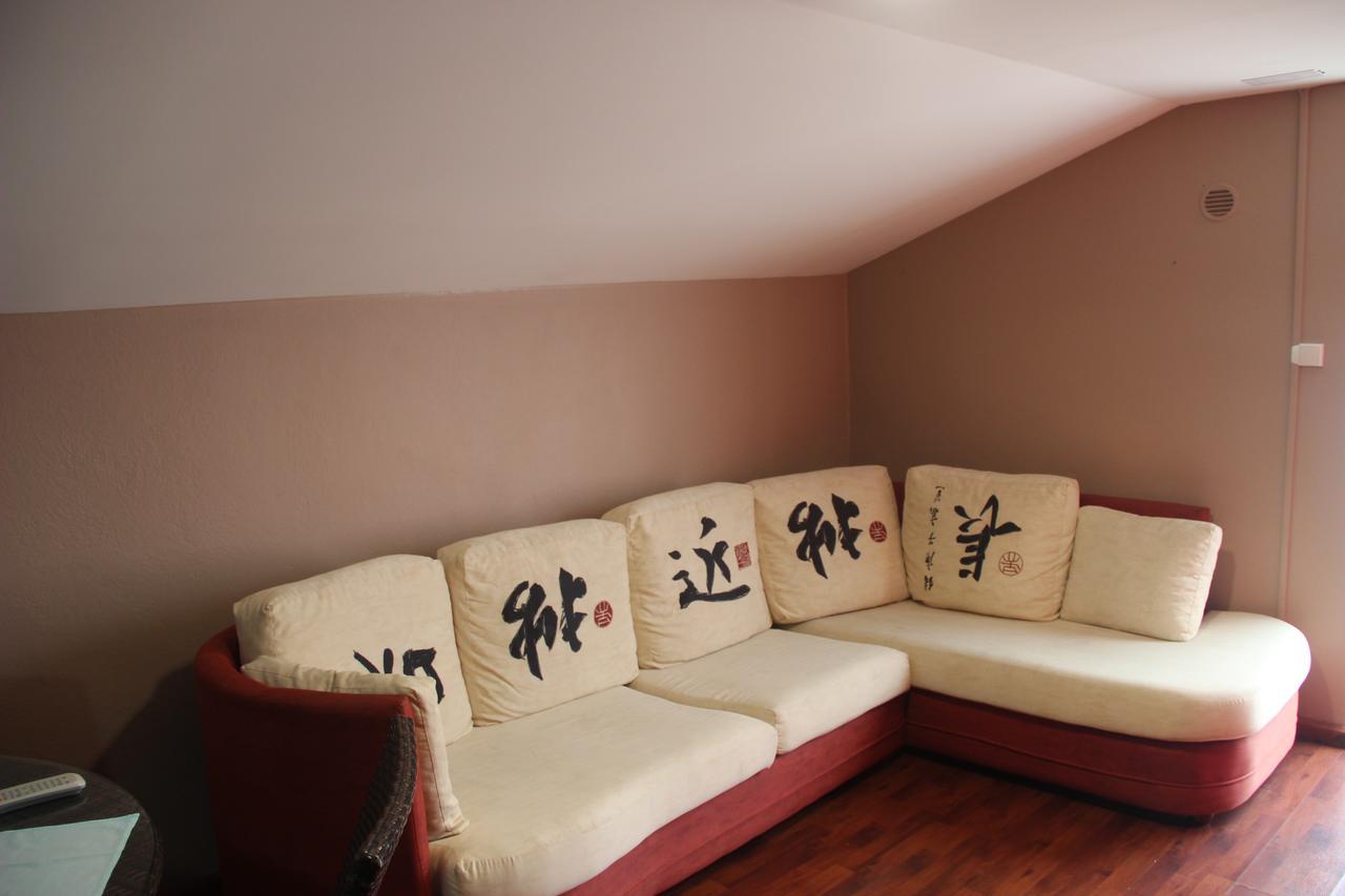 Le Colibri Bed & Breakfast Le Dix-Septieme Exterior foto